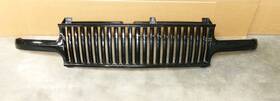 104-01646d Chevrolet Aftermarket Grille From A 2006 Suburban 1500