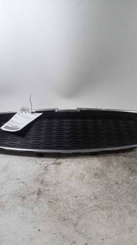 104-02357 Chevrolet Grille Model Center With Fog Lamps Opt T3y Fits 13-15 Spark 411301