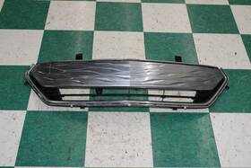 Chevrolet 104-2753 16-19 Volt Front Lower Chrome Grill Griller Panel Emblem Assy Factory Oem Oe Wty