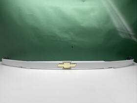 15044831 Chevrolet 2004-2009 Colorado Front Bumper White Oem