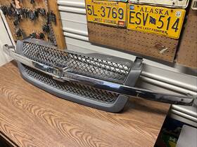 15182295 Chevrolet 2003 2004 2005 2006 Silverado 1500 Front Grill Grille Oem