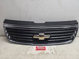 152054409 Chevrolet 1566336 2006 Chevy Malibu Front Upper Grille Assembly 15806573