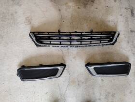 22941696 Chevrolet 22941702 2014-2020 Impala Front Bumper Lower Center Grill Oem