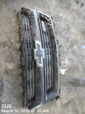 23268769 Chevrolet Grille Oem 15-16 Colorado