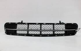 23334751 Chevrolet Nice 2016-2019 Corvette Front Bumper Grille With Camera Oem