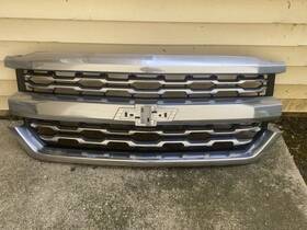 23383605 Chevrolet 2016-2018 Silverado 1500 Front Grill