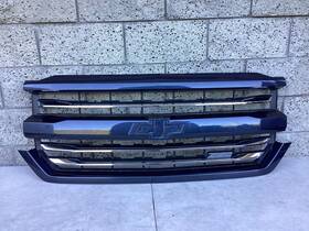 23485656 Chevrolet 2016-2017-2018 Silverado 1500 Front Grille Grill Blue Oem Used