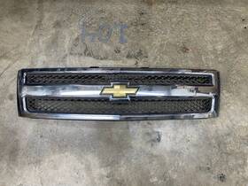25779136 Chevrolet 2007-2013 Silverado 1500 Front Radiator Chrome Grille Oem Gm