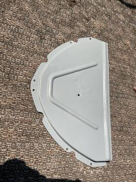 3664734 Chevrolet 1941 To 1946 Chevy Truck Upper Grille Baffle Original Gm Radiator Cover