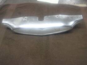 3770500 Chevrolet 1960 Impala B/a Biscayne Grill Ornament Holder Used Oem