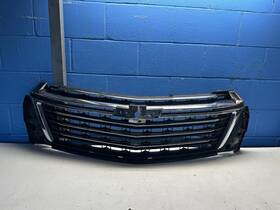 387713 Chevrolet Oem 2022 2023 Traverse Grille Assembly For Front Bumper