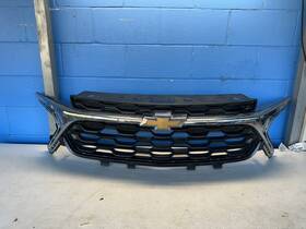 42769271 Chevrolet 2024-2025 Trax Oem Front Bumper Grille Assembly