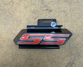 84112302 Chevrolet 2019-2024 Chevy Camaro Ss Front Upper Grille Emblem Inch Abs Oem