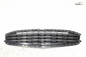 84159846 Chevrolet 2016-2018 Malibu Front Bumper Cover Center Radiator Grille Grill Oem