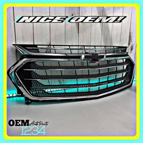 84924280 Chevrolet 2018-2021 Traverse Oem Front Grille With Black Bowtie Emblem