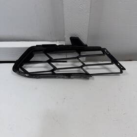 84955038 Chevrolet 2020-2024 Corvette Front Left Inner Grille Gm Oem Black 84955038 Chevrolet 2020-2024 Corvette Front Left Inner Grille Gm Oem Black
