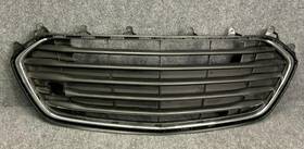 94532312 Chevrolet 2017-2022 Trax Front Lower Chrome Radiator Grille 94532312 Chevrolet 2017-2022 Trax Front Lower Chrome Radiator Grille