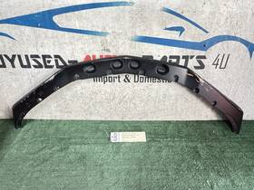 Ay82429 Chevrolet Brokenpiece 16-21 Camaro S V8 Front Lower Bumper Valance Oem