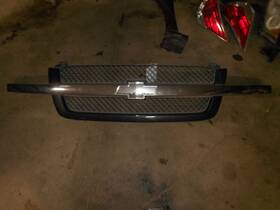 Smitley-17-11-020 Chevrolet 03 04 05 06 Chevy Silverado 1500 Ss Grille Grill