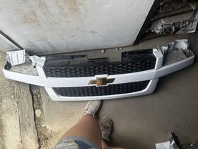104-01850d Chevrolet Truck Grille Body Color Only Fits 05-12 Colorado 1996754