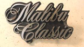 377075 Chevy 1976 Malibu Classic Front Grille Emblem Part Auto Mopar Rare