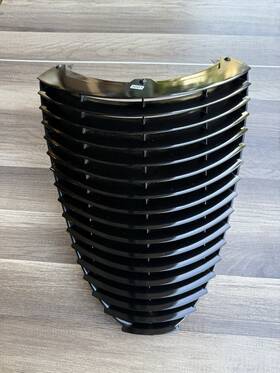 04786186 Chrysler Plymouth Prowler 97-02 Oem Front Black Grille P#