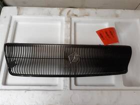 104-01480c Chrysler Grille Fits 94-97 Lhs 429128