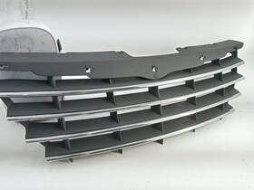 104-01715 Chrysler 2000 - 2007 Grand Voyager Front Bumper Upper Grille Chrome Oem Replacem