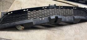 104-02296a Chrysler 2011-2014 Dodge Charger Front Lower Grille Assembly Without Adaptive Cruise Oem