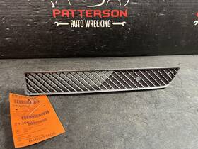 Ya39dx9aa Chrysler 04-07 Crossfire Left Driver Side Lower Back Mesh Grill Grille