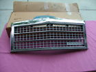 D8dz-8200-a Ford Granada Grille Nos