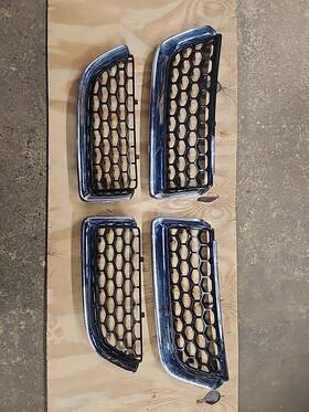 04805900ab Dodge 03-2006 Stratus Sedan Rh Lh Lower Upper Grille Insert Chrome And Black Oem