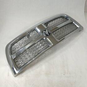104-02468d Dodge Oem Grille For 3500 Pickup Assy Chrm W-emblem Pitted 104-02468d Dodge Oem Grille For 3500 Pickup Assy Chrm W-emblem Pitted