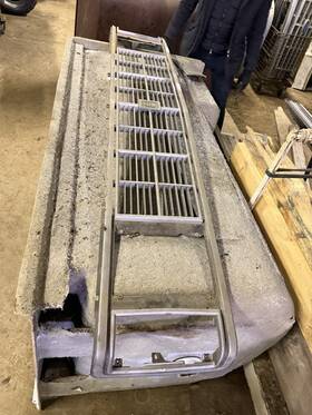 4087589 Dodge 4249531 79-85 Ram Van B150 B250 B350 Grille