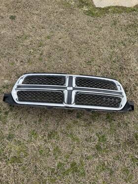 55079364ai Dodge 11-13 Durango Chrome Front Radiator Upper Grille Without Emblem - Issues