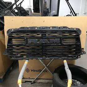 68364535ac Dodge 2019-2024 Ram 2500 3500 Front 11311 J Grille Without Moustache Style 68364535a 68364535ac Dodge 2019-2024 Ram 2500 3500 Front 11311 J Grille Without Moustache Style 68364535a