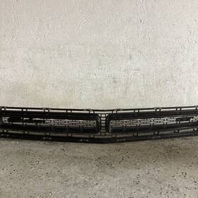 9403976 Dodge 2015 2016 2017 2018 2019 Challenger Gt Front Grille Oem