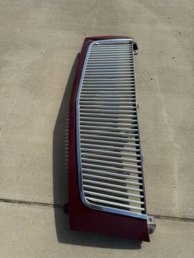 1009015702 E&g Classics 2002-2006 Cadillac Escalade Metal Vertical Bar Front Grill Grille
