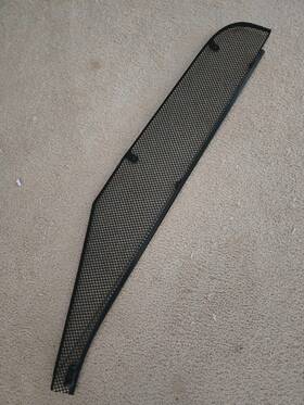82651700 Ferrari 458 - Lh Rear Engine Lid Grille Vent Louver Screen