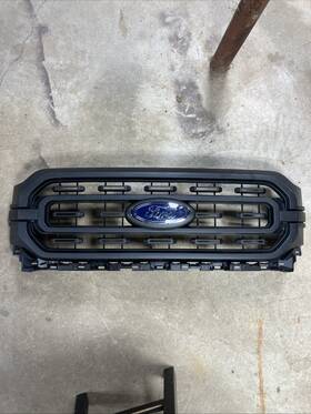 104-12219g Ford 2021-2023 F150 Grille Xl 2 Horizontal Main Bars Black Textured Oem