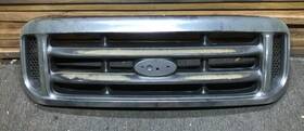 1c35-8200-baw Ford 1999 To 2004 F250 Super Duty Front Upper Chrome Grill Grille Oem