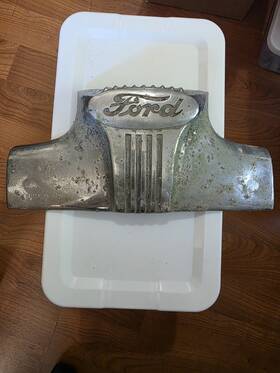 51a8259 Ford 1946 Coupe Front Center Hood Ornamate - Origional Chrome