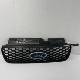 5l84-8150-aew Ford Used 2005 2006 2007 Escape Front Grille With Emblem Oem
