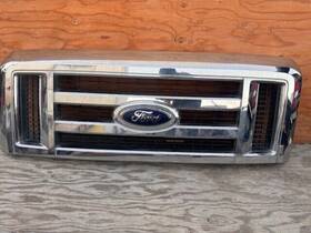 9c24-8200-abw Ford 2008 2009 - 2017 2018 2019 Econoline E150 E250 E350 E450 Chrome Grille Oem