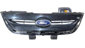 Ae83-8a164-caw Ford 2011-2013 Fiesta Hatchback Front Upper Grille P/n Oem Used