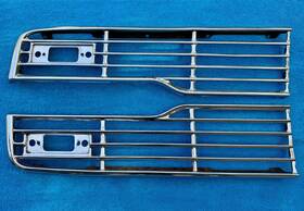 B7a-8150-c Ford 1957 Fairlane Chrome Grille Left And Right Skyliner Custom Oem Original