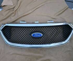 Dg1z-8200-dc Ford 13 Thru 19 Taurus Oem Sho Upper Chrome And Black Grille Grill With Emblem