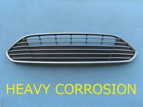 Dm5117b968baw Ford 13 14 15 16 C-max Front Center Middle Bumper Grille Used Oem