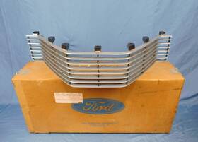 Dogy-8200-a Ford Nos 1970 Mercury Montego Grill Fomoco 70