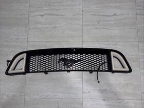 Dr3z-8200-bc Ford 2013-2014 Mustang Front Grill With Led Lightning